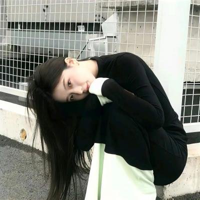 港口的日本姑娘